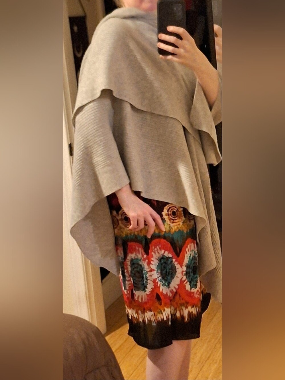 🍂CLUB MONACO🍁Cashmere Wrap - Picture 2 of 9